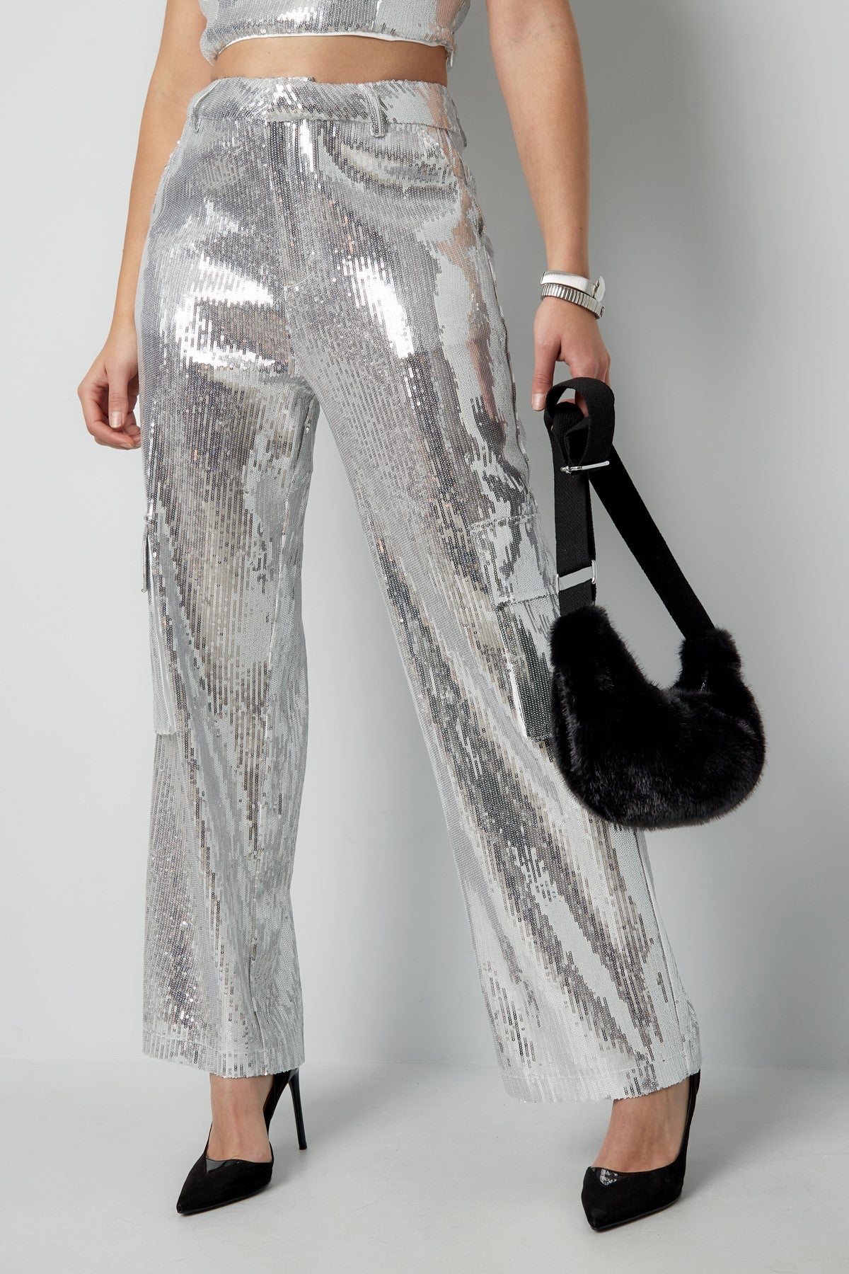 Glitter cargo