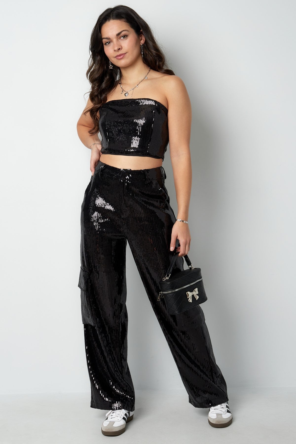Glitter cargo