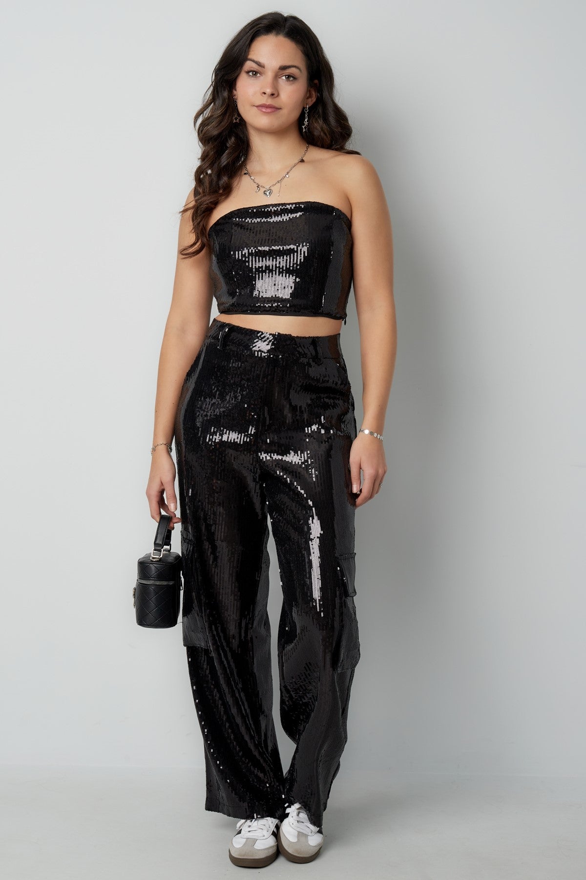Glitter cargo