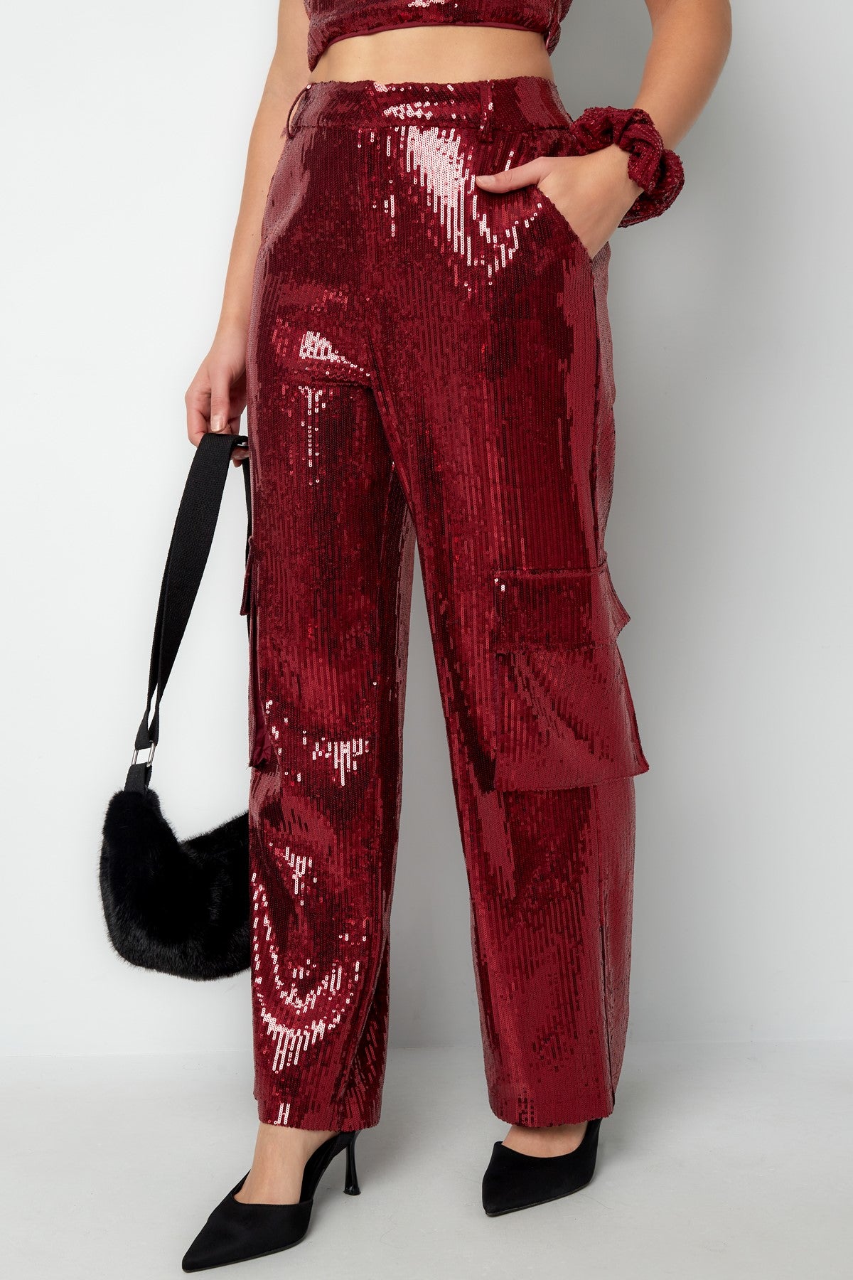 Glitter cargo