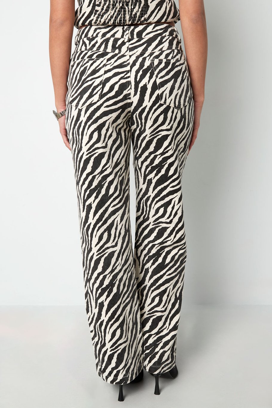 Zebra jeans