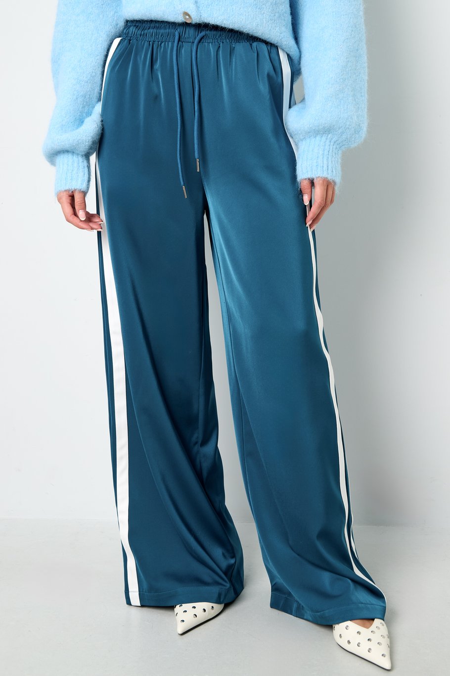 Satijnen broek met strepen