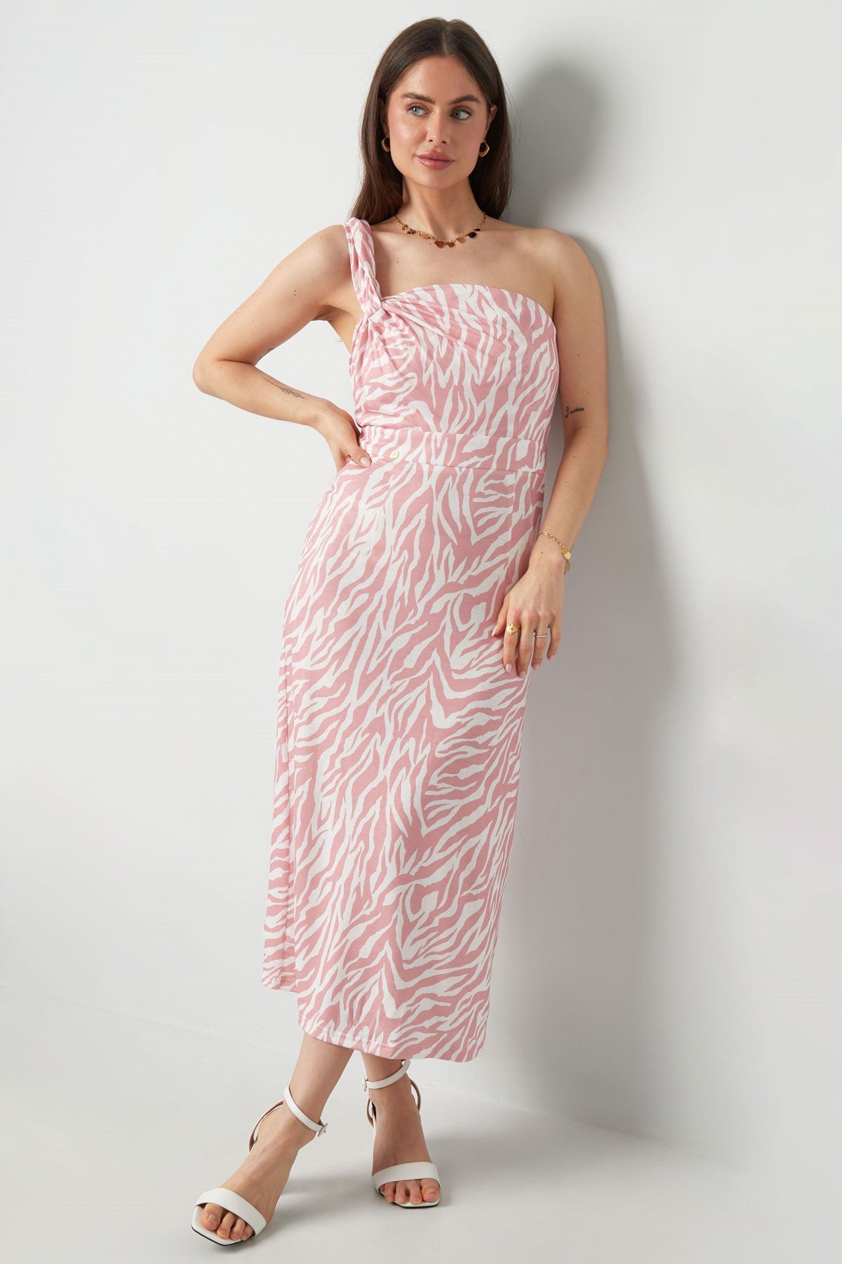 One shoulder zebra jurk