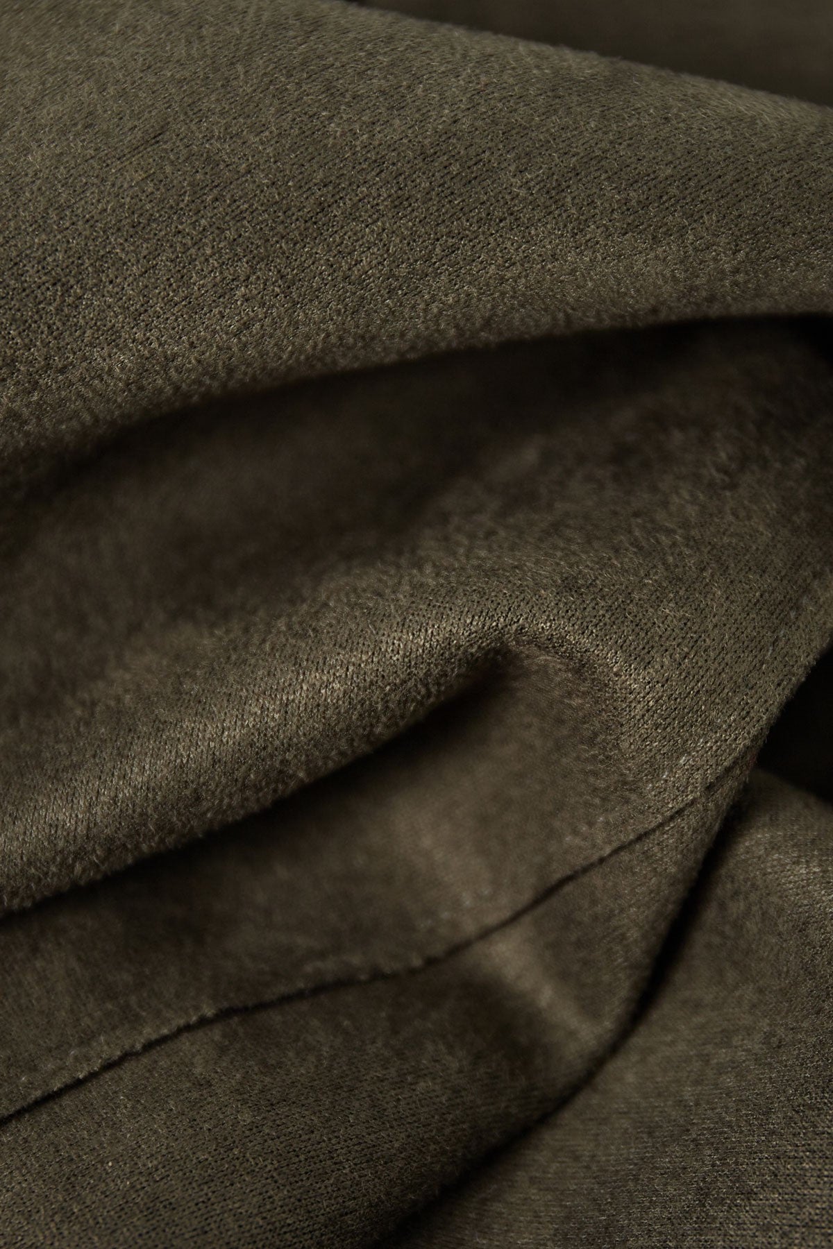 Klassieke trenchcoat suedine