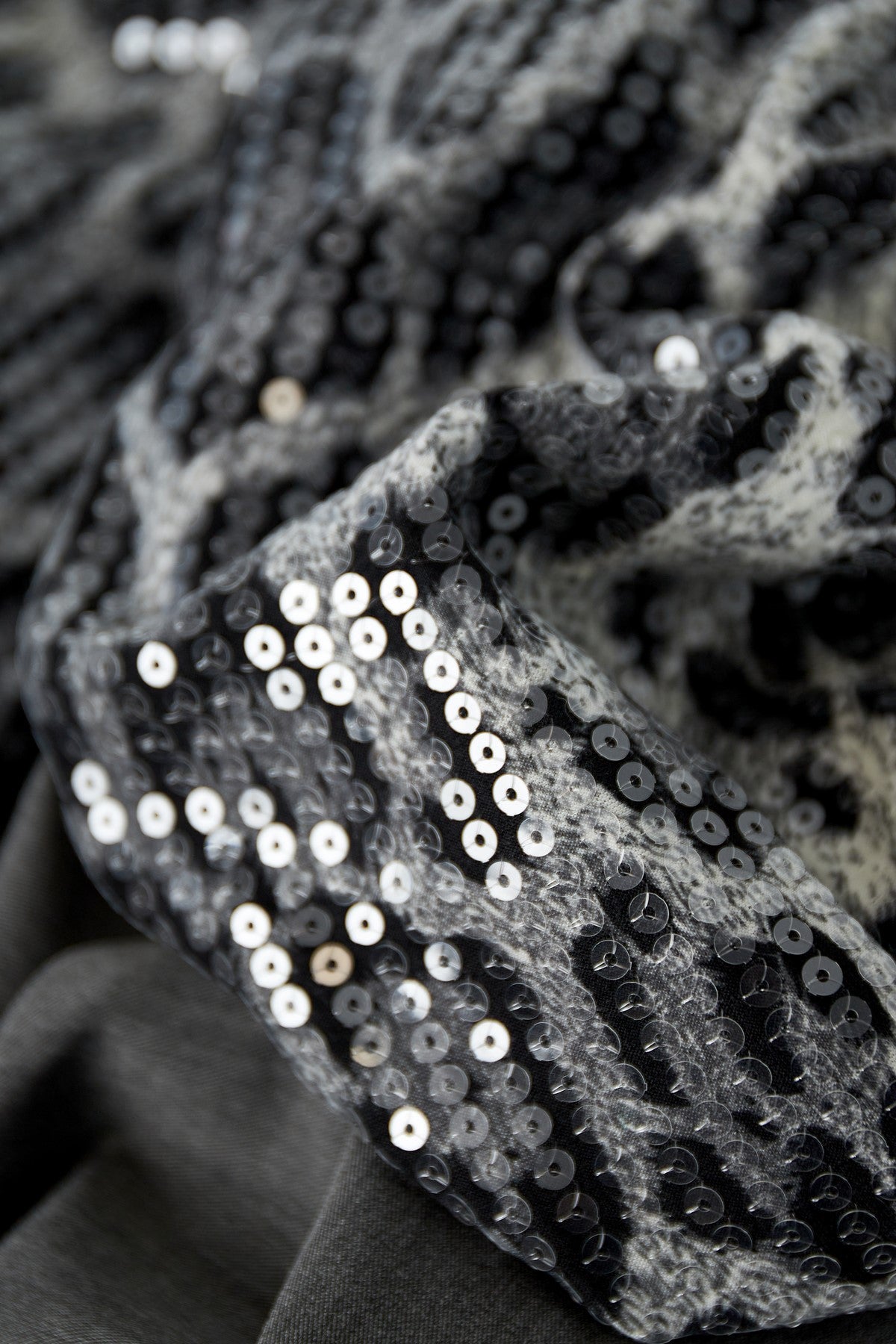 Blazer panterprint glitter mouw