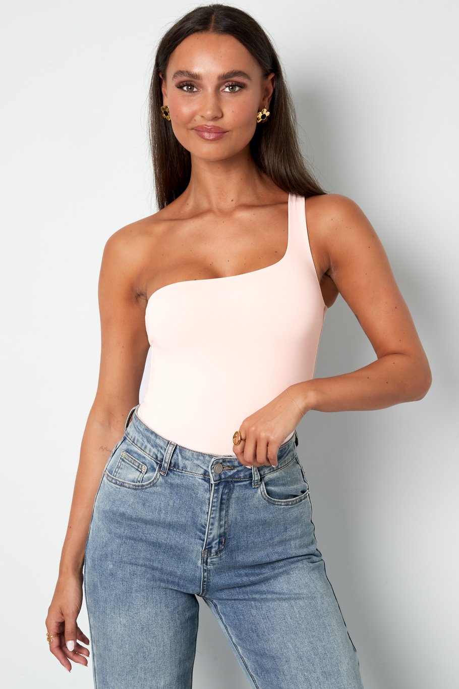 Basis body one shoulder