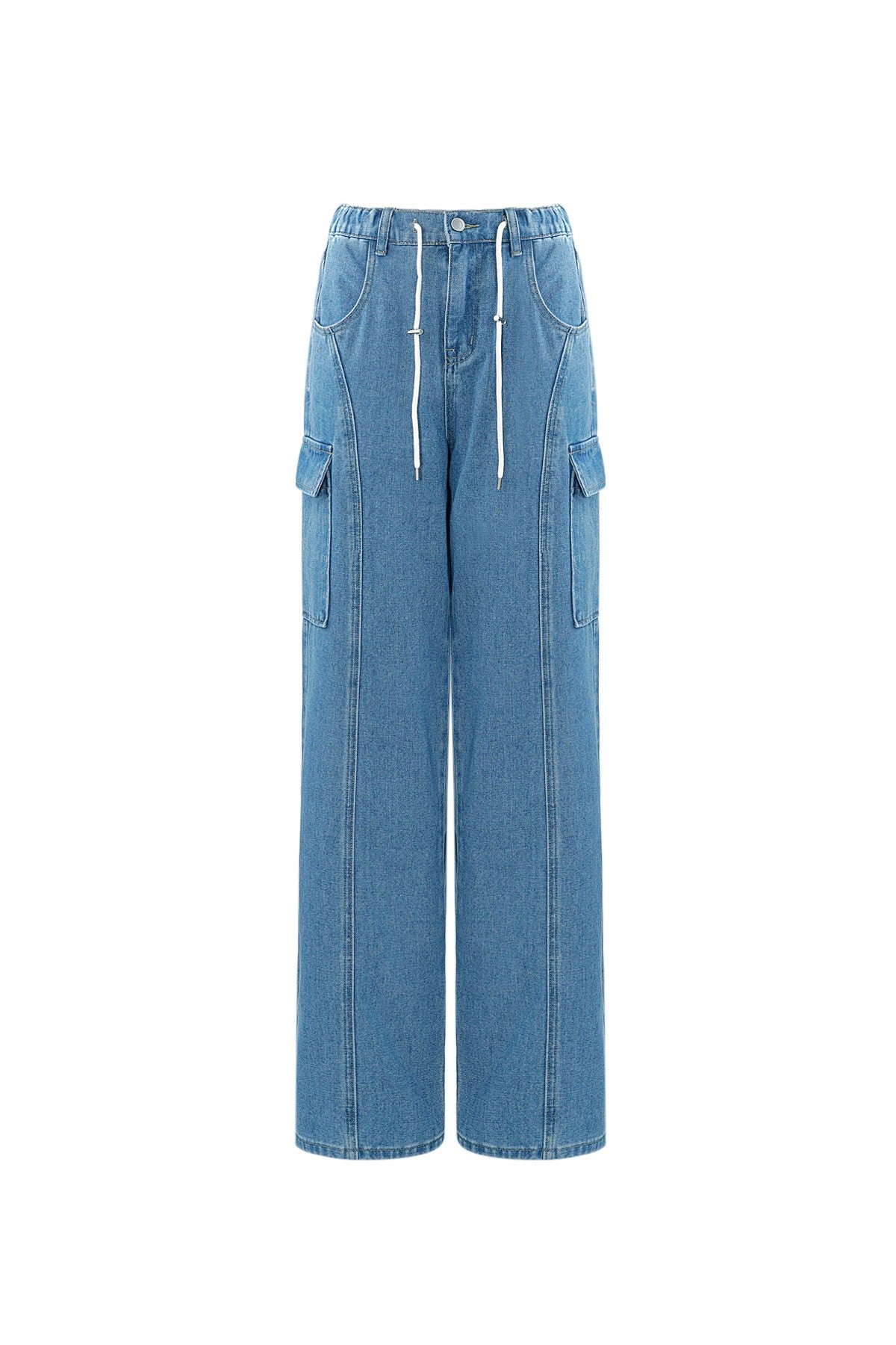 Denim cargo jeans confidence