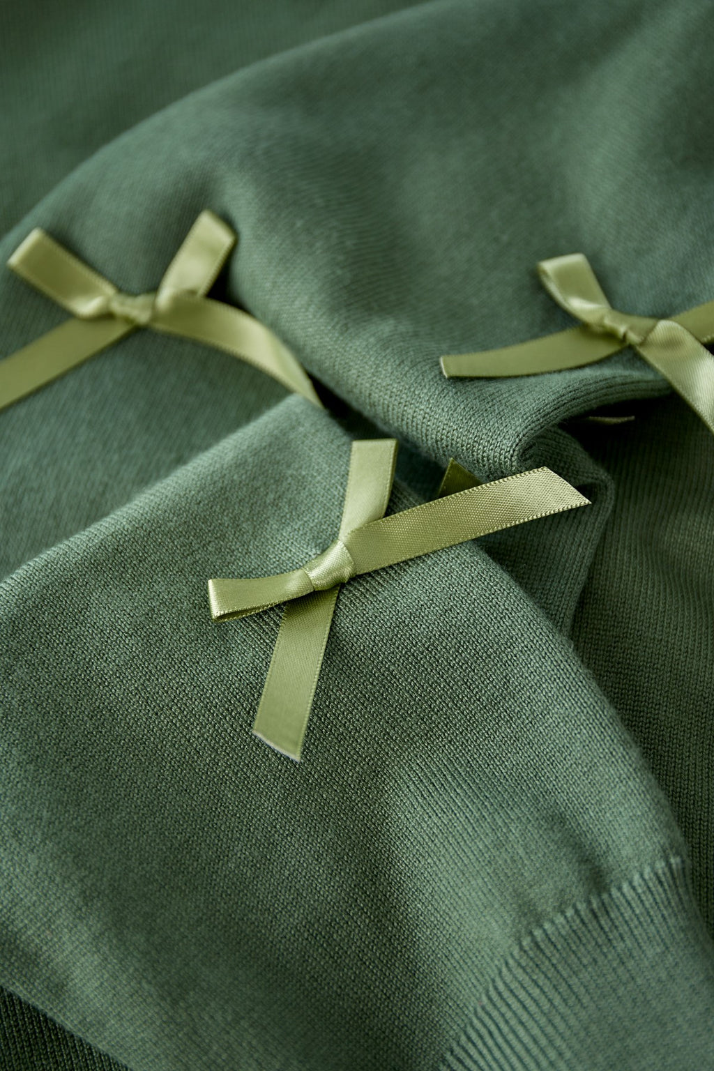 Viscose Top with Long Sleeves & Bows – Soft & Flowy | Fuchsia, Green, White & Black | S/M-L/XL