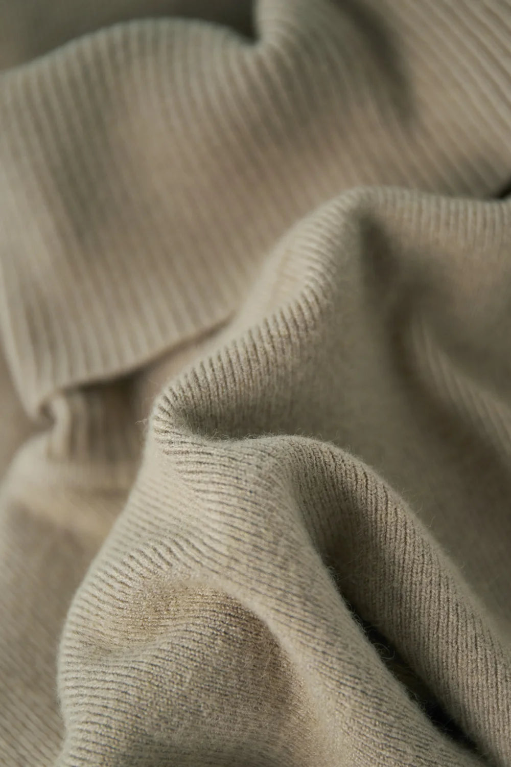 Viscose Women's Turtleneck Top with Long Sleeves