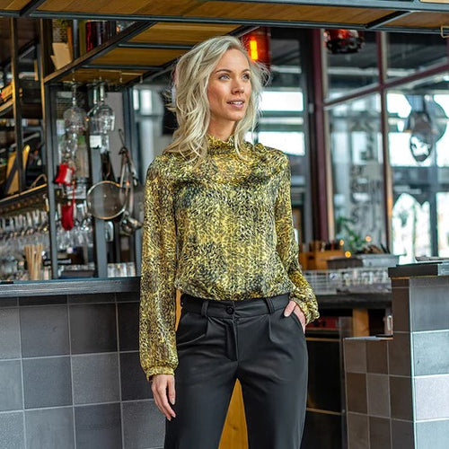 Chiffon blouse met panterprint en lurex in khaki