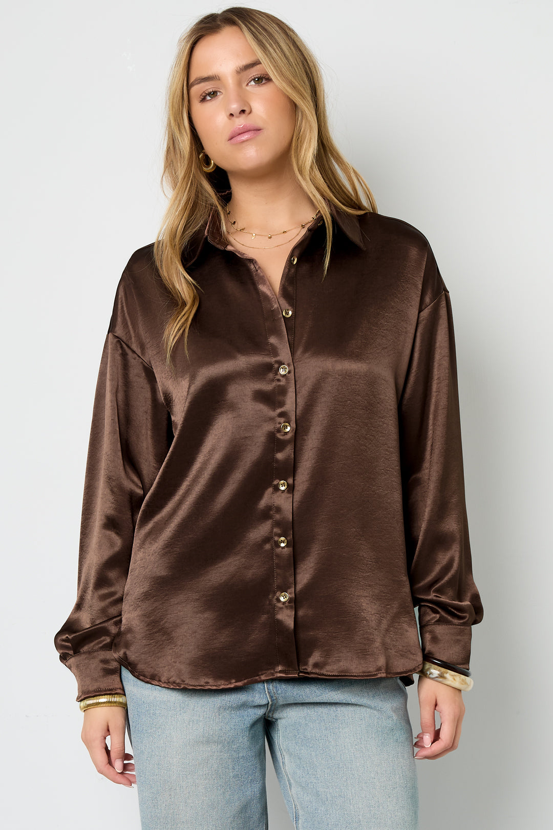 Gewebtes Damenhemd mit Glanz | Casual Basic