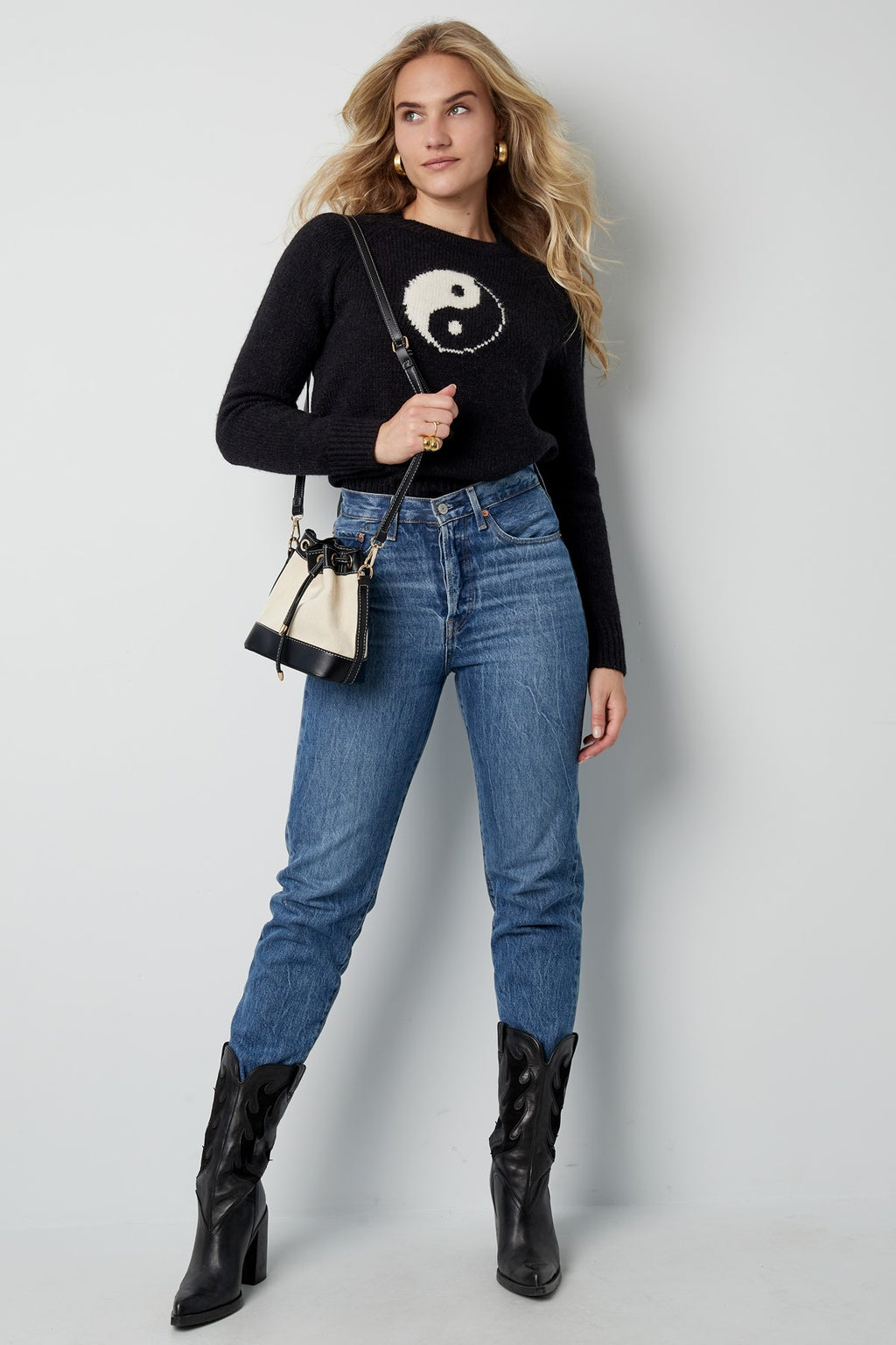 Knitted Sweater Women Yin Yang | Round Neck & Striking Symbol
