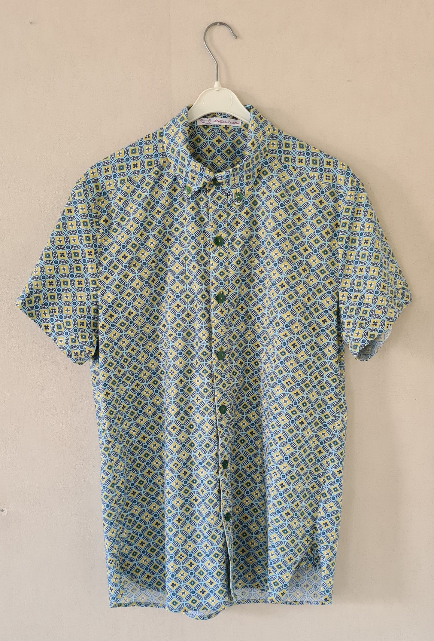 Herrenhemd Kurzarm | Abstraktes Muster Gelb/Blau/Grün | 100 % Baumwolle