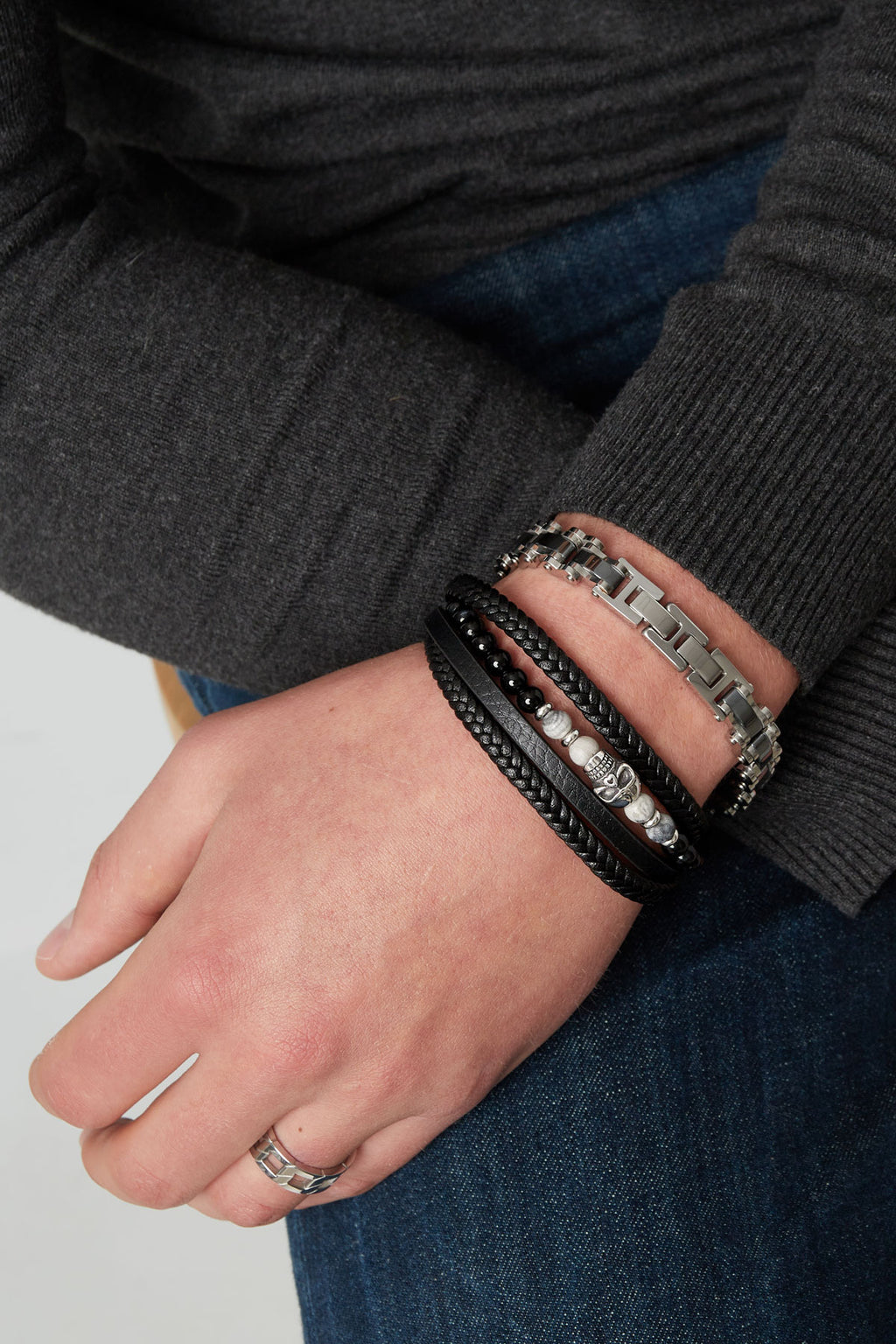 Dubbele Heren Armband – Gevlochten met Kralen & Doodskop Bedel | Roestvrij Staal | Zwart & Bruin