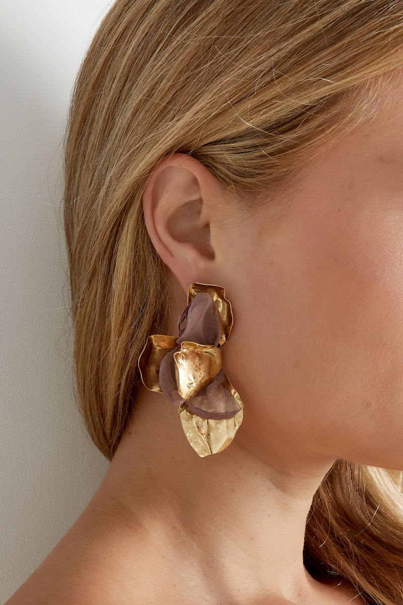 Oorbellen fall statement