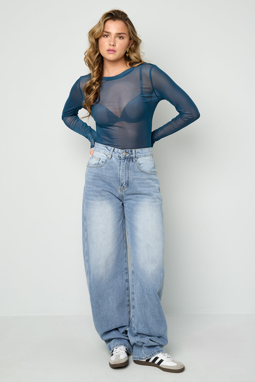 Mesh top met lange mouwen