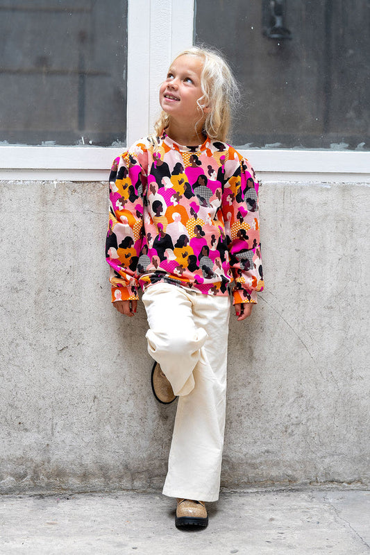 Sweater digital people