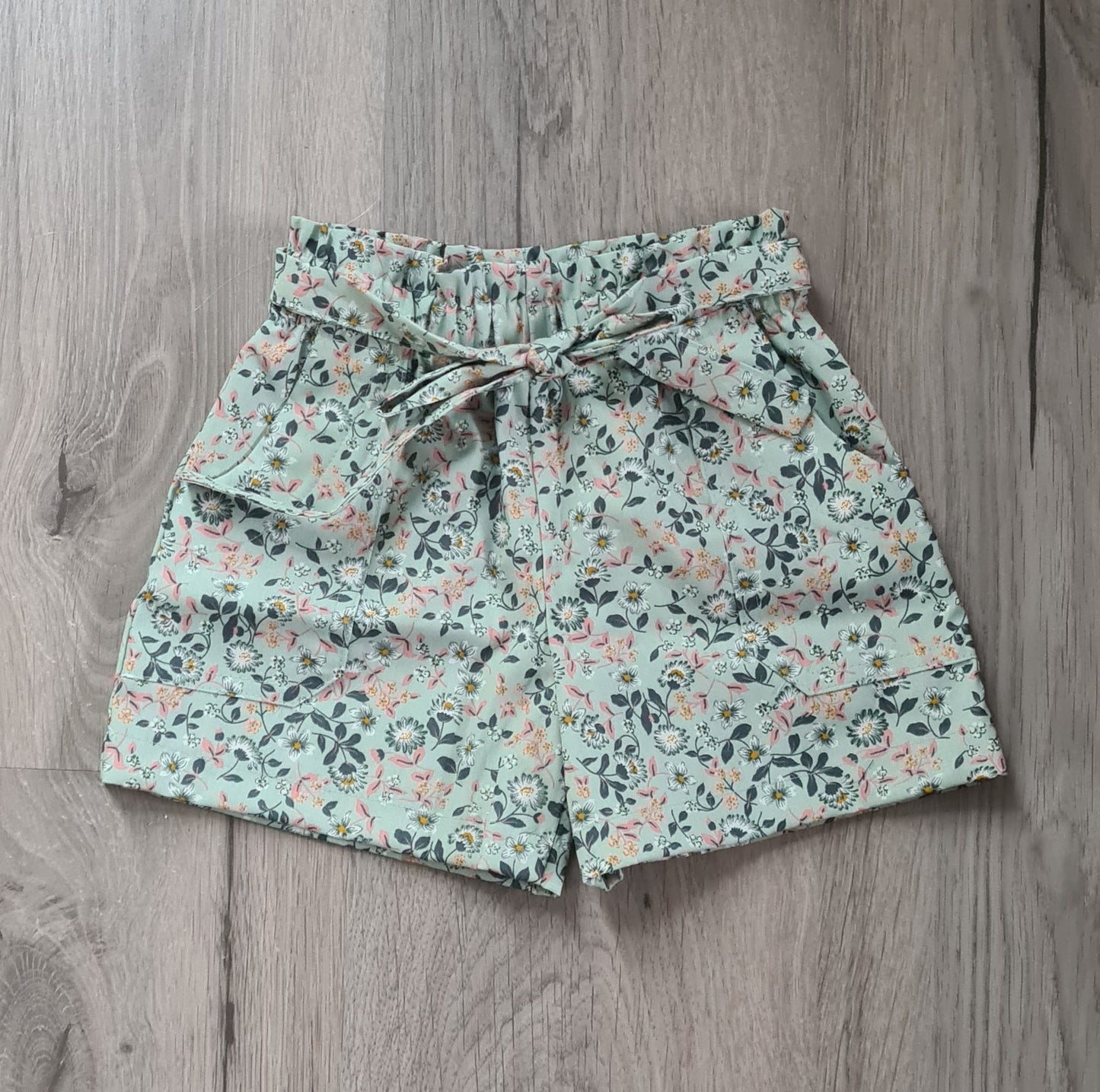 Girls' Floral Print Shorts with Bow Belt — Mint | Spring & Summer