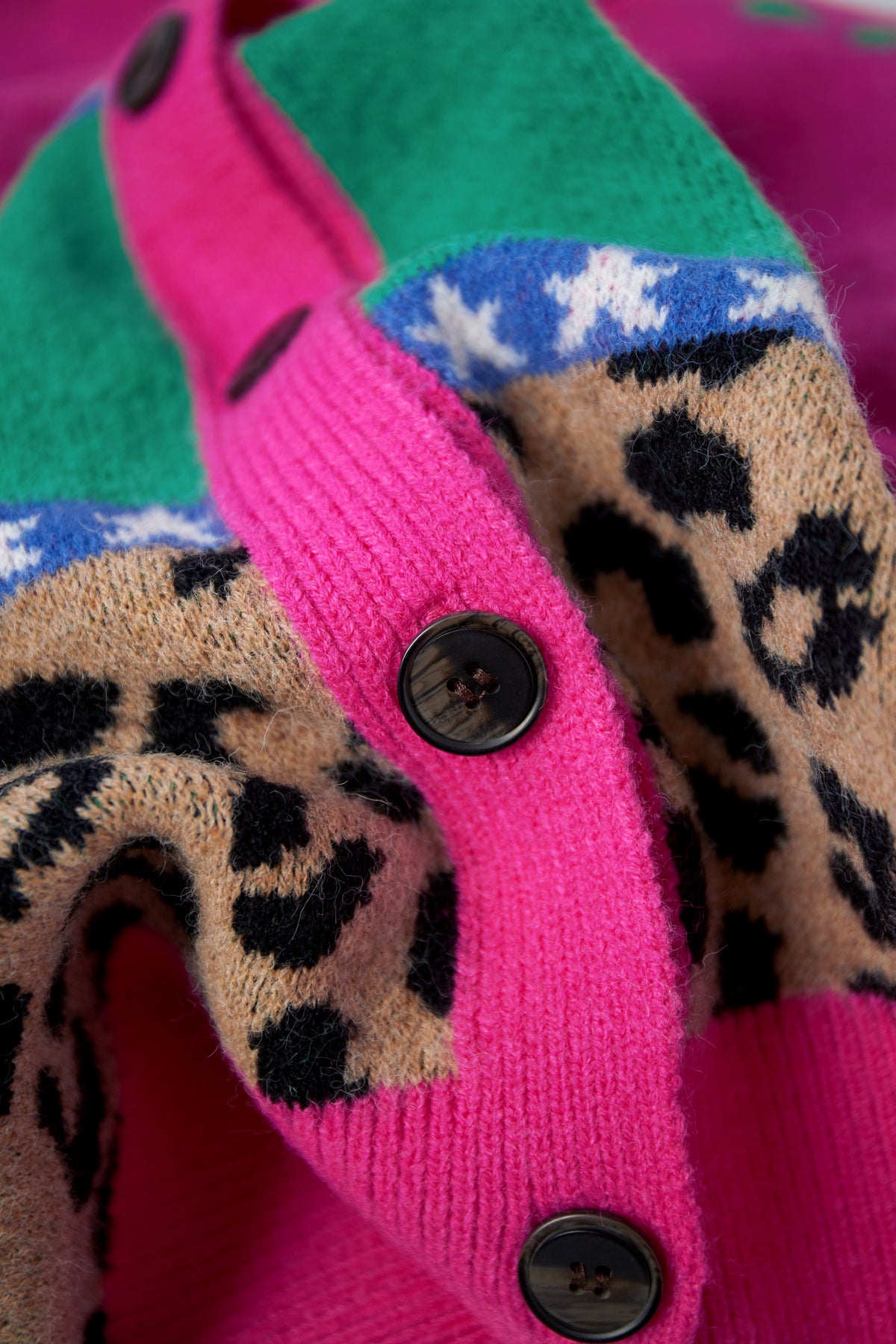 Gebreide Wolmix Vrouwen Cardigan Oversized Gepatroneerd Ontwerp