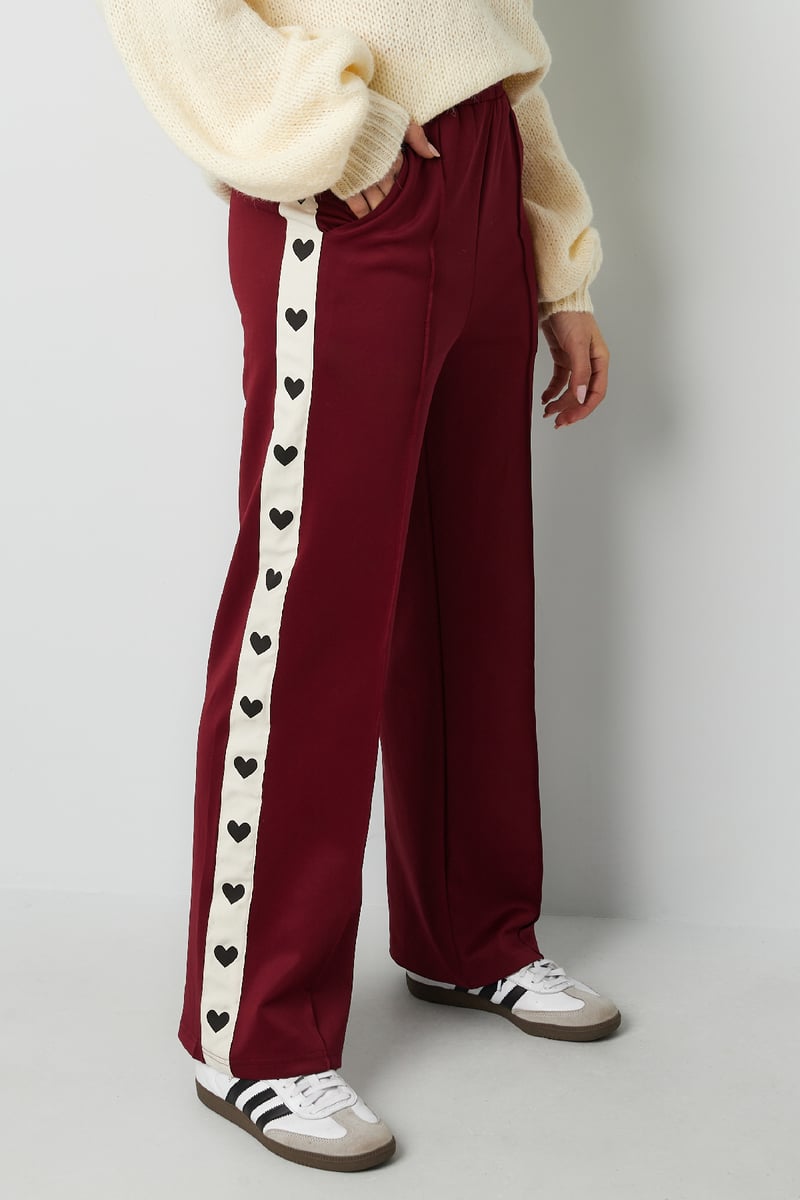 Broek met hartjes zijkant