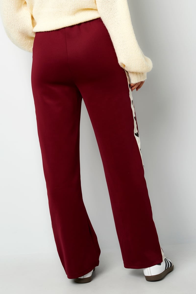 Broek met hartjes zijkant