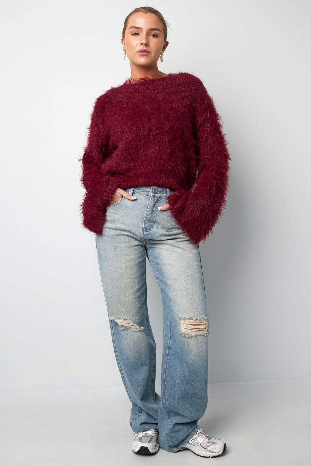 Cozy Acrylic Knit Sweater for Fall/Winter