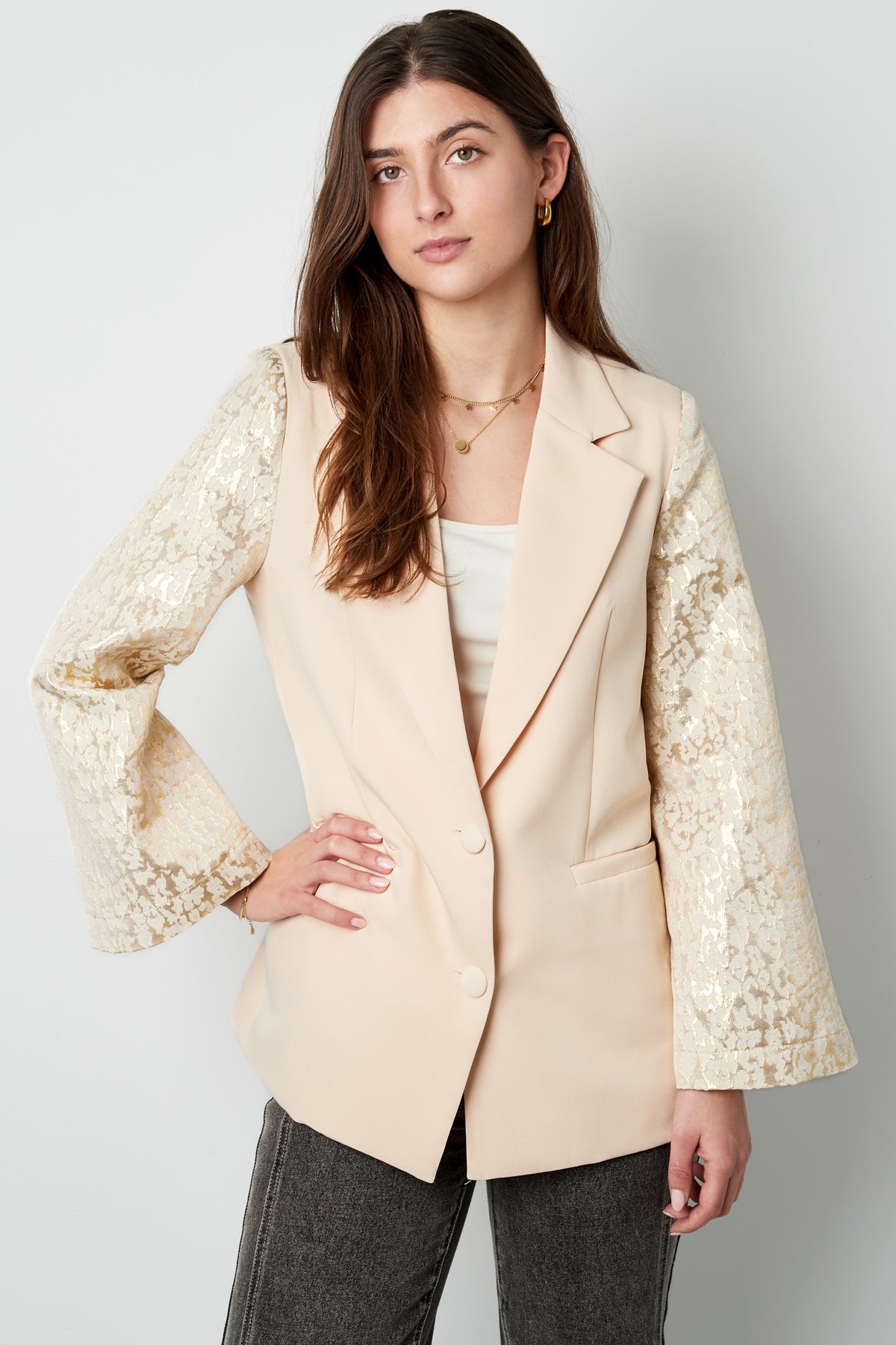 Polyester Vrouwen Suit Set Kanten Mouw Ontwerp