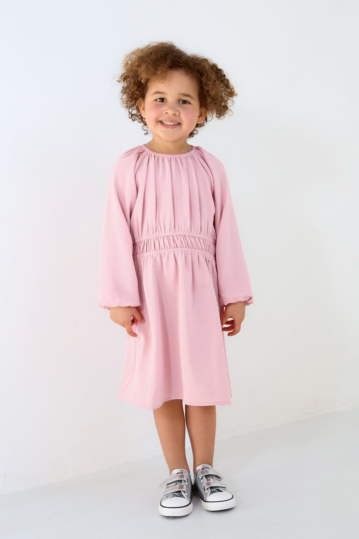 Polyester Vrouwen Mini Jurk Plooien Elastische Taille