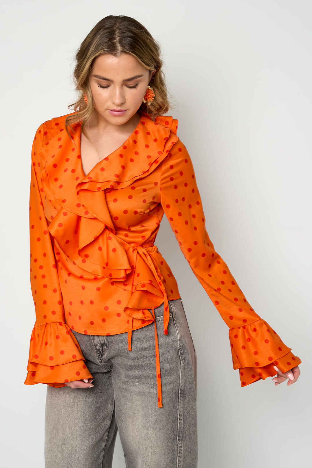 Blouse met ruches en stippen