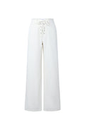 Jeans met vetersluiting