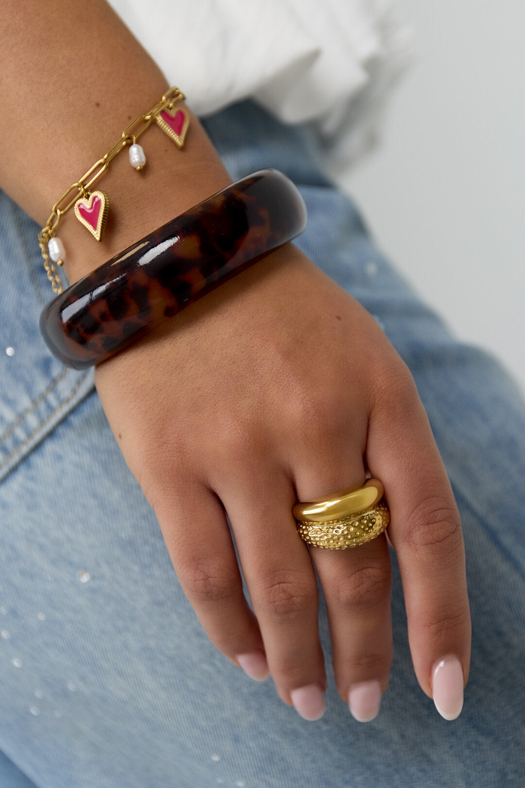 Dubbele ring met structuur