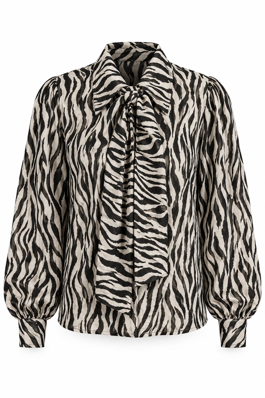 Damesblouse met zwart-ivoorkleurige zebraprint, grote strik en lange pofmouwen op een witte achtergrond